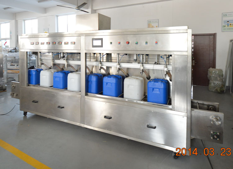 稱重式液體灌裝機